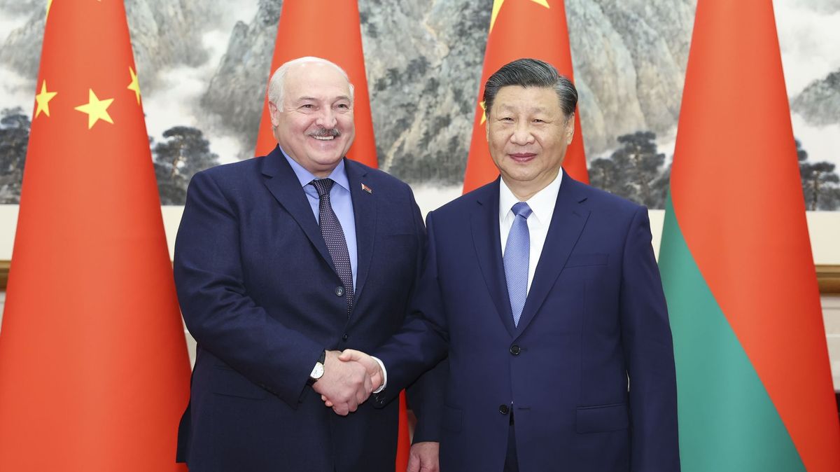 Vděčný Lukašenko. Čínský prezident ho přijal už podruhé za rok